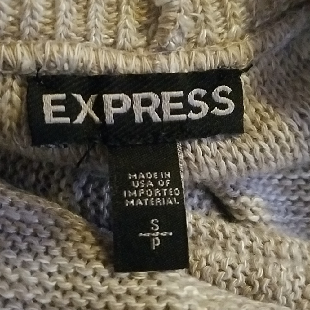 Express Sweater - Picture 3 of 3